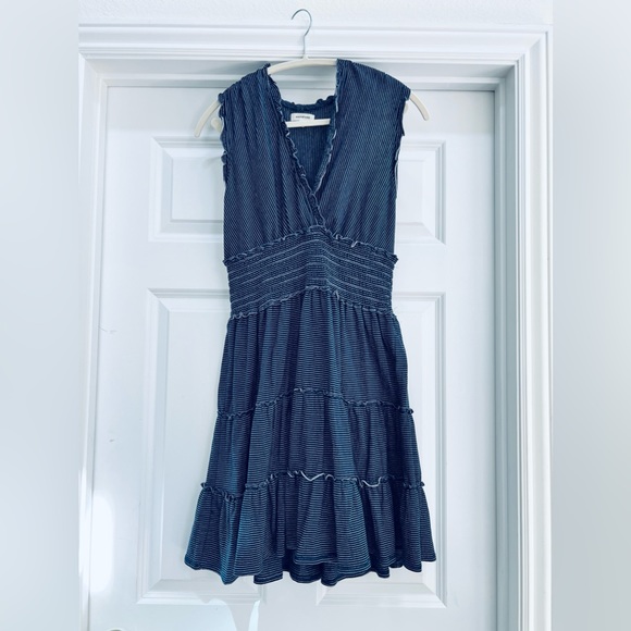 CLEARANCE MAX Studio Striped Ruffled Vacation Dress Navy - Picture 1 of 3